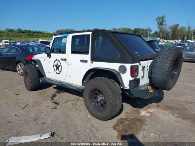 1C4BJWDG1HL543867 Jeep Wrangler Unlimited Sport 4x4