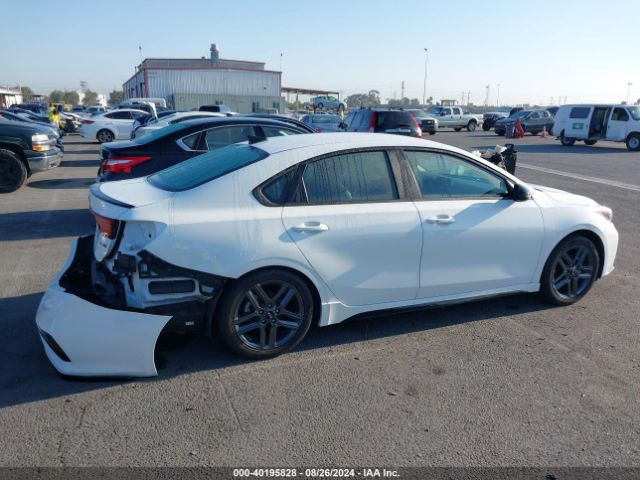 3KPF34AD5ME392156 KIA Forte Gt-line