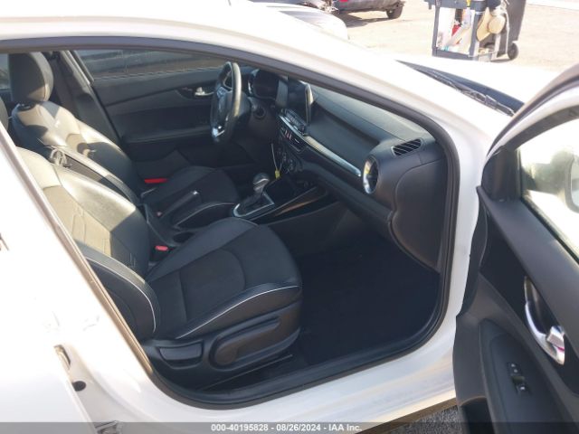 3KPF34AD5ME392156 KIA Forte Gt-line