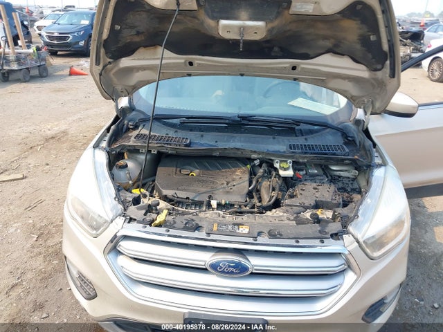 Ford ESCAPE SE 2017 1FMCU0GD3HUD78677 Image 10