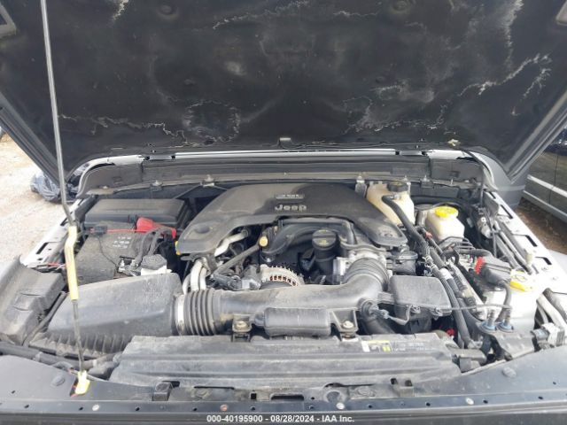 1C4HJXDG1JW272216 Jeep Wrangler Unlimited Sport S 4x4