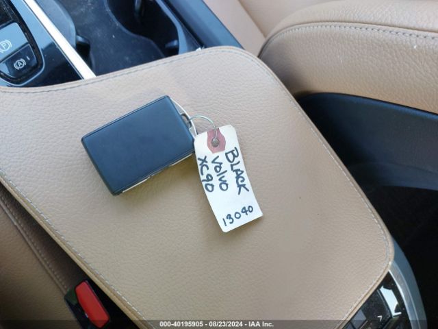 YV4A22PK7G1051661 Volvo Xc90 T6 Momentum