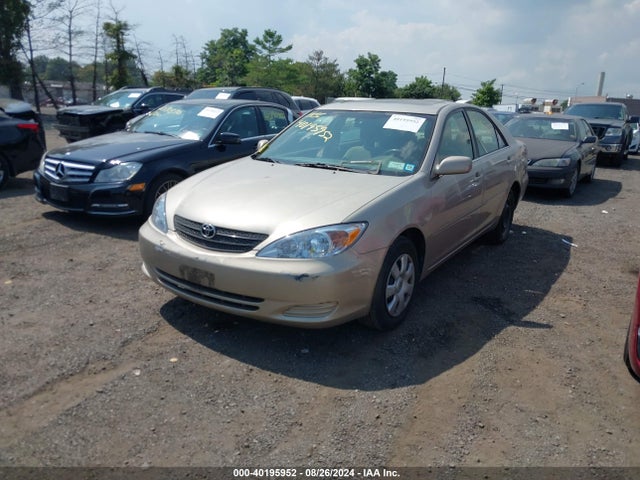 2002 Toyota Camry Le მანქანა იყიდება აუქციონზე, vin: 4T1BE32K12U618378, აუქციონის ნომერი: 40195952
