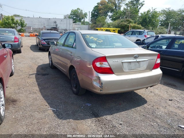 2002 Toyota Camry Le მანქანა იყიდება აუქციონზე, vin: 4T1BE32K12U618378, აუქციონის ნომერი: 40195952