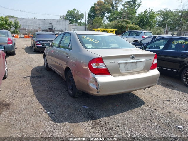 2002 Toyota Camry Le მანქანა იყიდება აუქციონზე, vin: 4T1BE32K12U618378, აუქციონის ნომერი: 40195952
