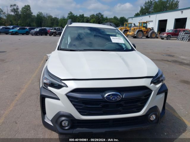4S4BTADC2R3107228 Subaru Outback Premium