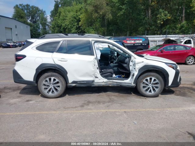 4S4BTADC2R3107228 Subaru Outback Premium