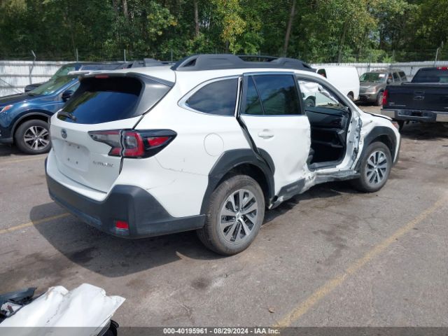 4S4BTADC2R3107228 Subaru Outback Premium