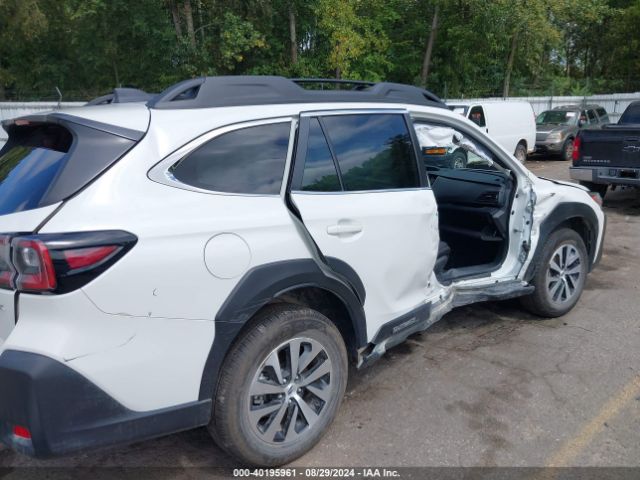 4S4BTADC2R3107228 Subaru Outback Premium