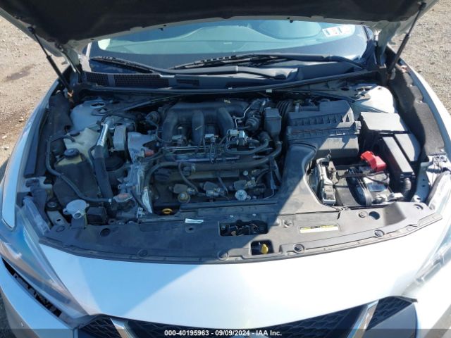 1N4AA6AP3JC403928 Nissan Maxima 3.5 Platinum