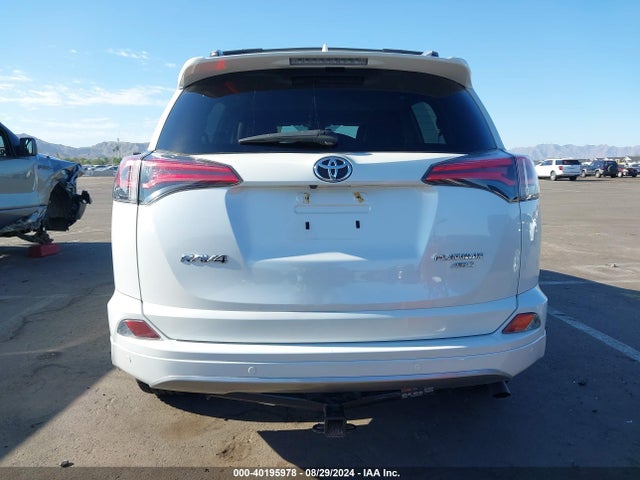 2T3DFREV4HW576898 Toyota Rav4 Platinum