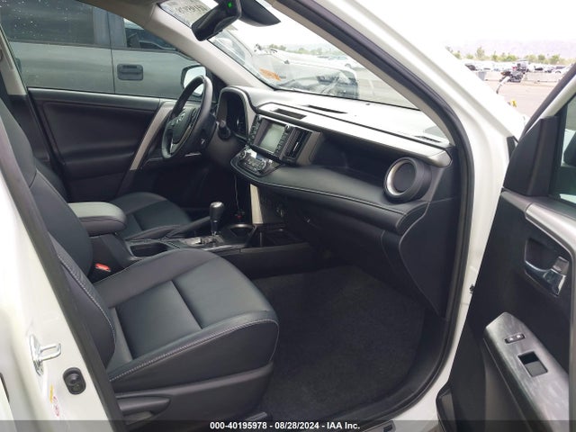 2T3DFREV4HW576898 Toyota Rav4 Platinum