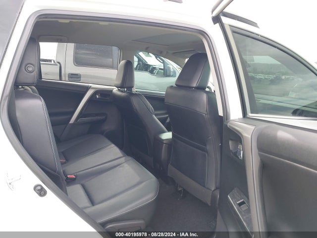 2T3DFREV4HW576898 Toyota Rav4 Platinum