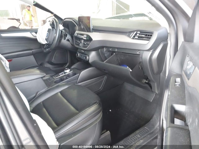 Ford ESCAPE SEL 2022 1FMCU9H9XNUA07915 Image 5