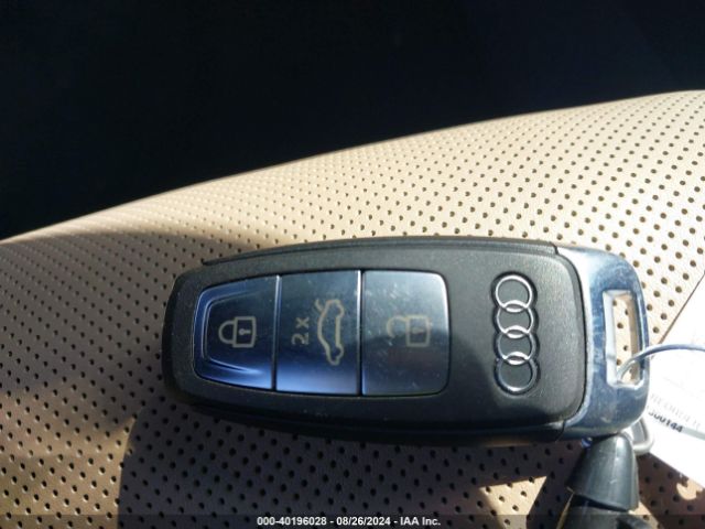WA1FVBF13KD033877 Audi Q8 55 Premium