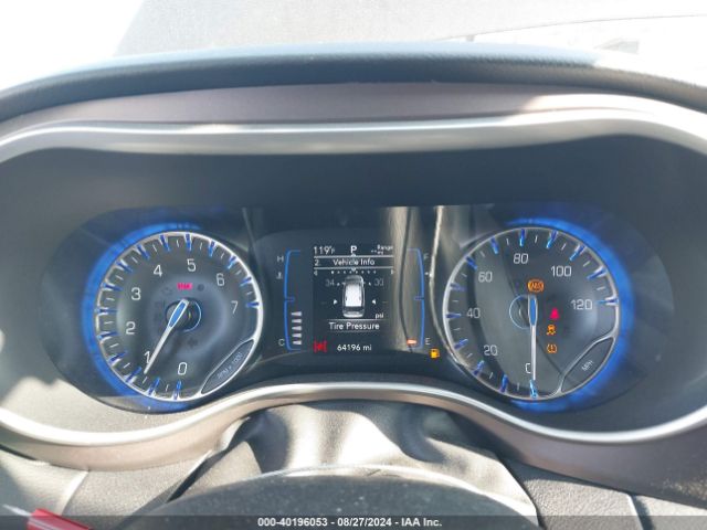 2C4RC1DG5MR512859 Chrysler Voyager Lxi