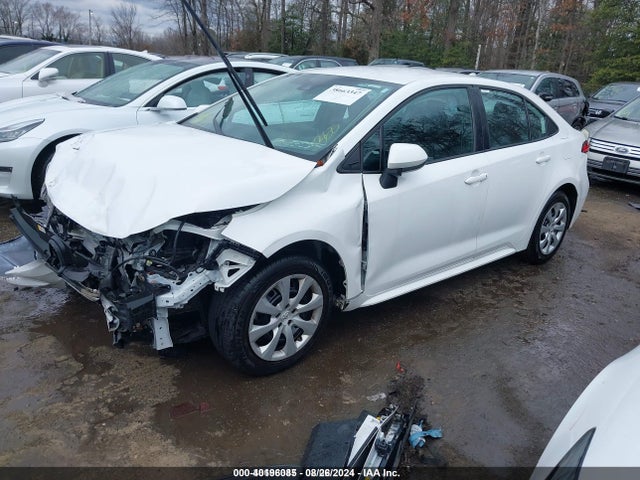 Toyota COROLLA LE 2021 5YFEPMAE4MP175656 Image 2