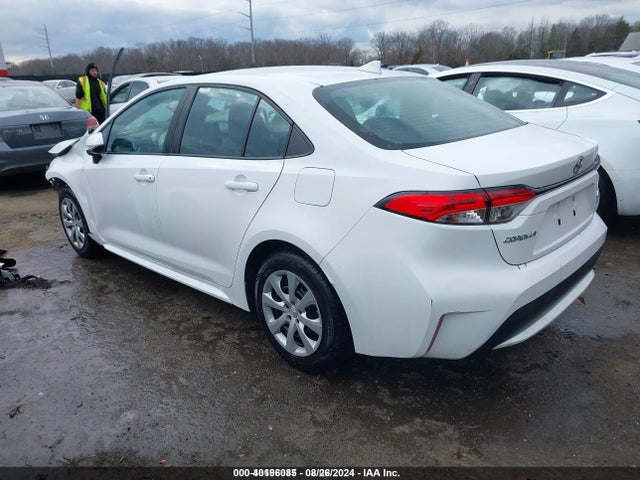Toyota COROLLA LE 2021 5YFEPMAE4MP175656 Image 3