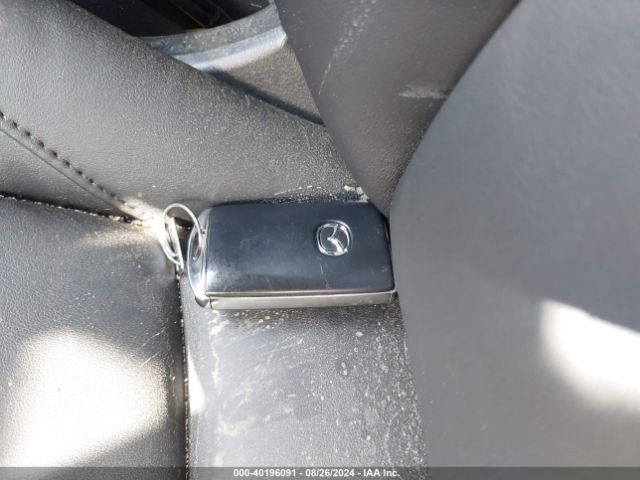 JM1BPALM8R1702888 Mazda Mazda3 2.5 S Preferred