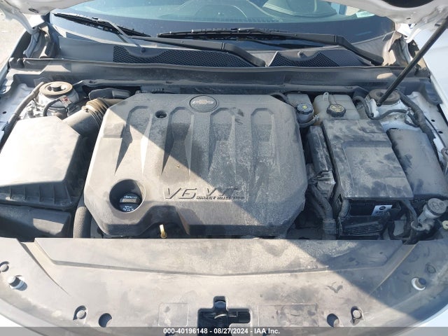 Chevrolet IMPALA 1LT 2018 2G1105S30J9170139 Image 10
