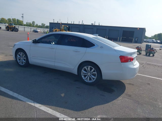 Chevrolet IMPALA 1LT 2018 2G1105S30J9170139 Image 3