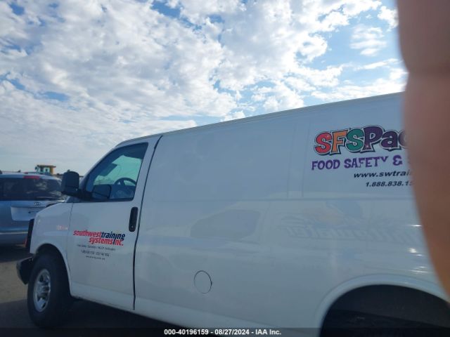 1GCWGFCF9F1232723 Chevrolet Express 2500 Work Van