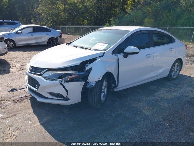 Chevrolet Cruze Lt Auto 2017 1G1BE5SM7H7185893 Image 2