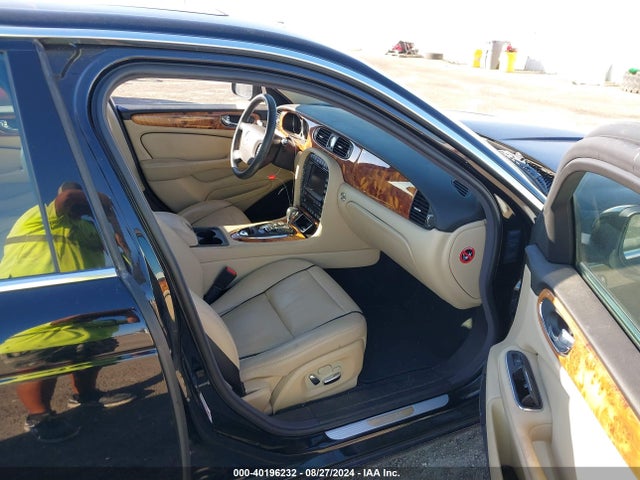 2008 JAGUAR XJ SAJWA71B58SH28157 Photo 4