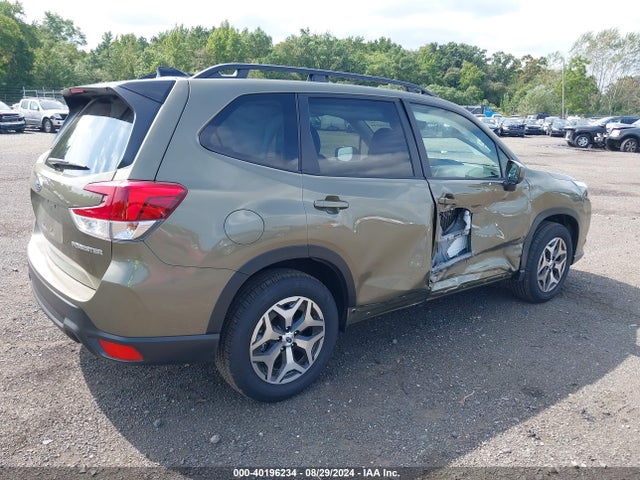 Subaru Forester Premium 2024 JF2SKADC0RH483616 Image 4