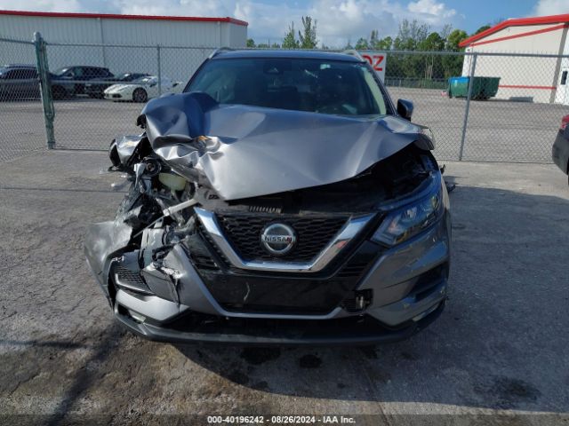JN1BJ1BV1NW347557 Nissan Rogue Sport Sv Fwd Xtronic Cvt