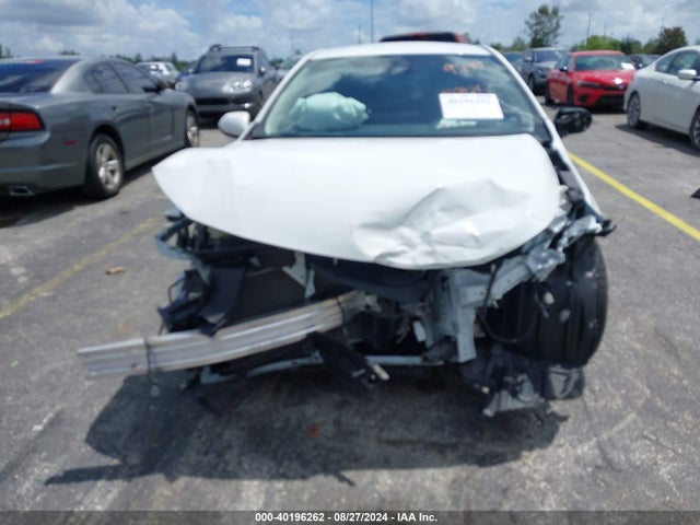 Toyota COROLLA LE 2022 JTDEPMAE7N3026121 Image 6