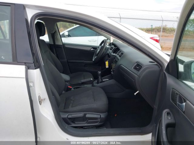 3VW3A7AJ9FM260751 Volkswagen Jetta 2.0l Tdi S
