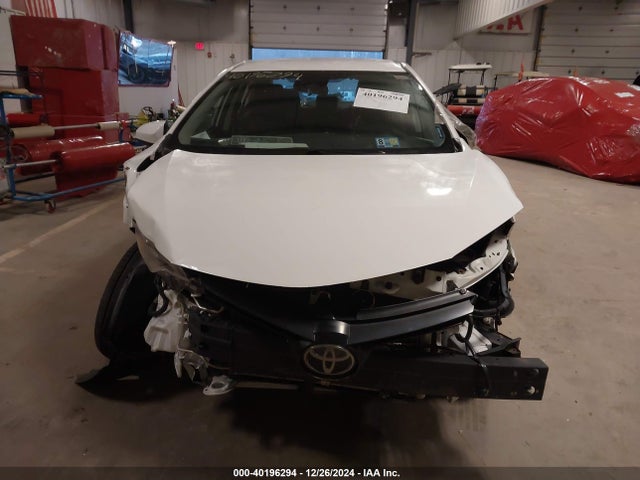 2T1BURHE0KC206610 Toyota COROLLA LE