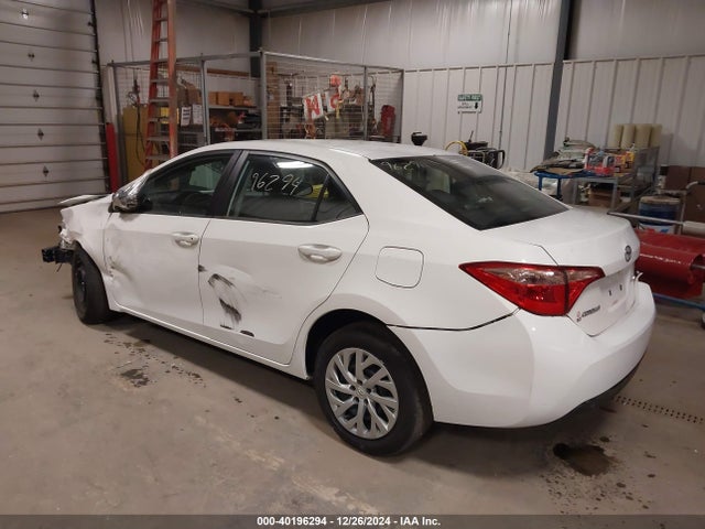 2T1BURHE0KC206610 Toyota COROLLA LE