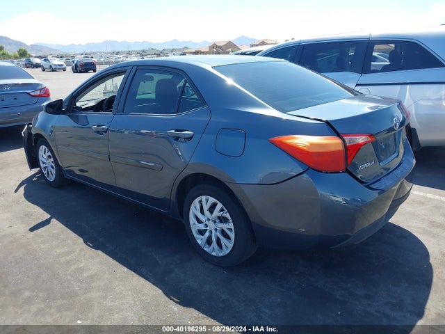 Toyota COROLLA LE 2017 2T1BURHE8HC791297 Image 3