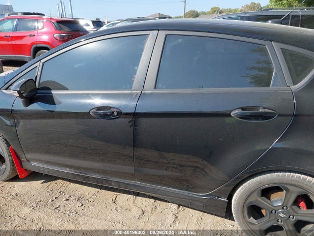 Ford FIESTA ST 2019 3FADP4GX7KM162396 Image 14