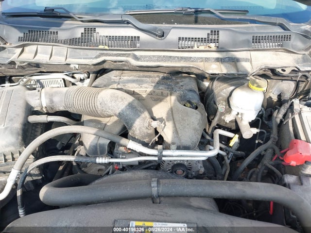 1C6RR7TT7KS551052 RAM 1500 Classic Slt  4x4 6'4 Box