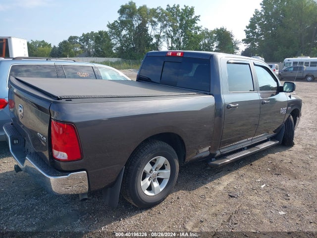 1C6RR7TT7KS551052 RAM 1500 Classic Slt  4x4 6'4 Box