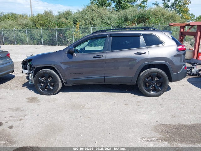1C4PJMCB1JD545909 Jeep Cherokee Latitude 4x4