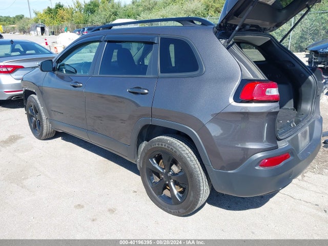 1C4PJMCB1JD545909 Jeep Cherokee Latitude 4x4