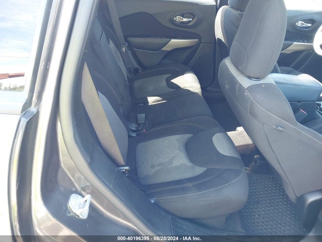 1C4PJMCB1JD545909 Jeep Cherokee Latitude 4x4
