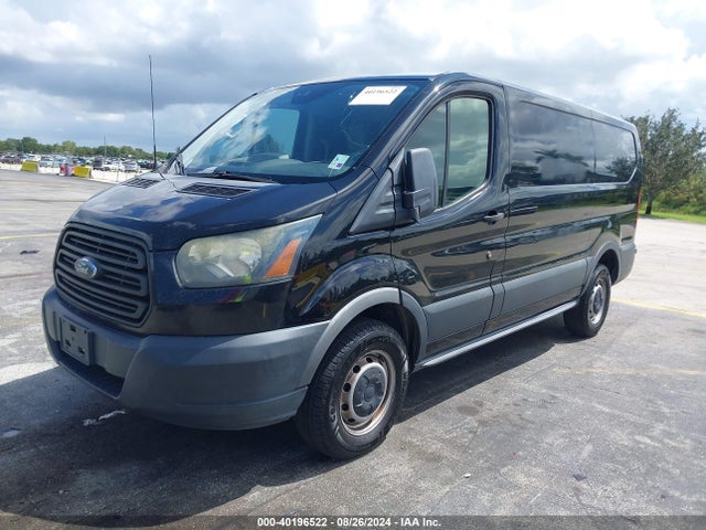 Ford Transit-250 2015 1FTYR1YG5FKB09244 Image 2