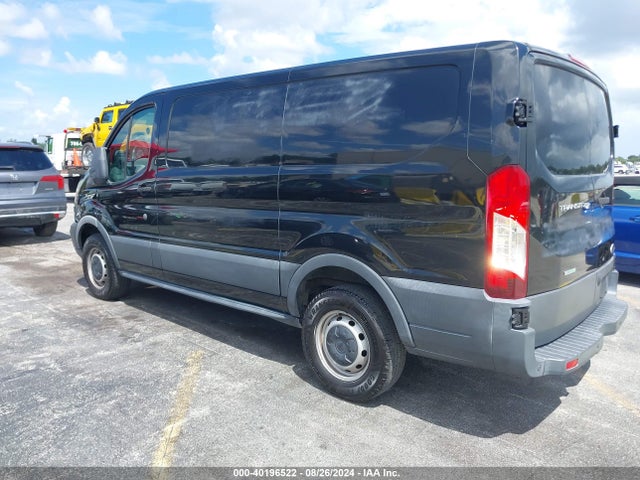 Ford Transit-250 2015 1FTYR1YG5FKB09244 Image 3