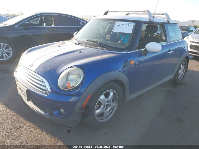2009 MINI COOPER WMWMF33559TW70922 Photo 1