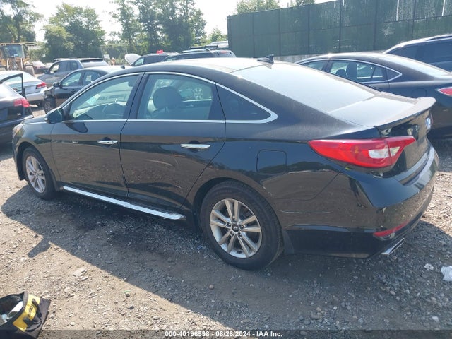 Hyundai Sonata Limited 2016 5NPE34AFXGH290090 Image 3
