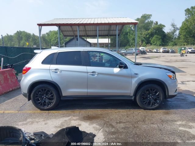 JA4AR3AU3HZ033654 Mitsubishi Outlander Sport 2.0 Le