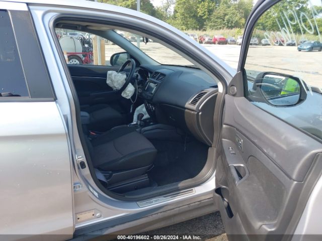 JA4AR3AU3HZ033654 Mitsubishi Outlander Sport 2.0 Le