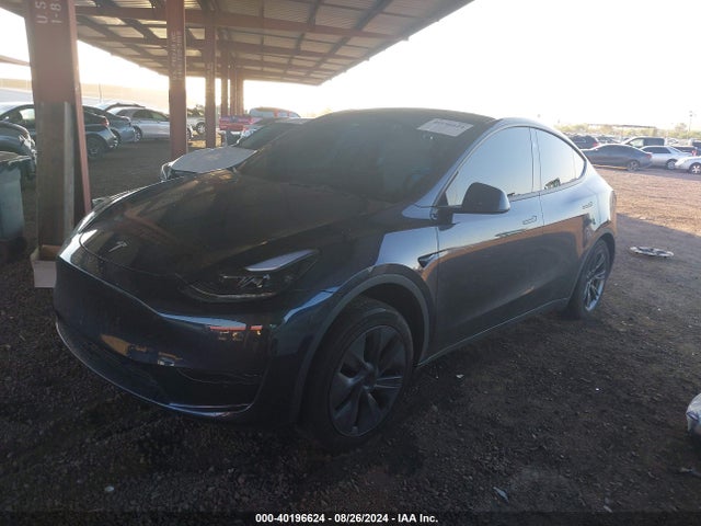 2024 TESLA MODEL Y 7SAYGDED7RF108473 Photo 1