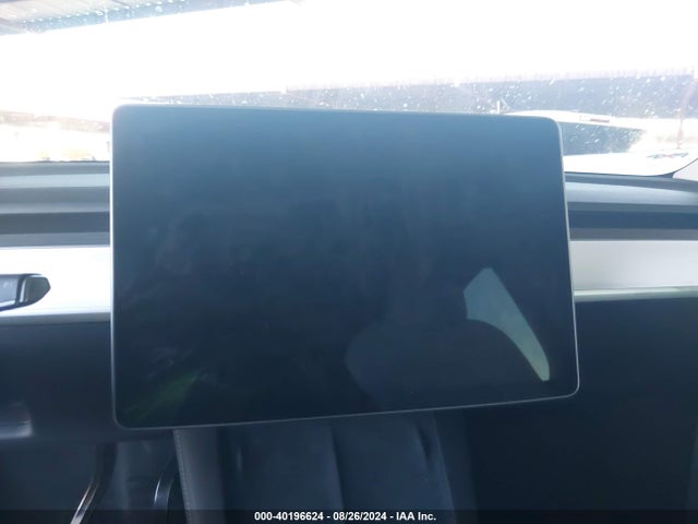 2024 TESLA MODEL Y 7SAYGDED7RF108473 Photo 6