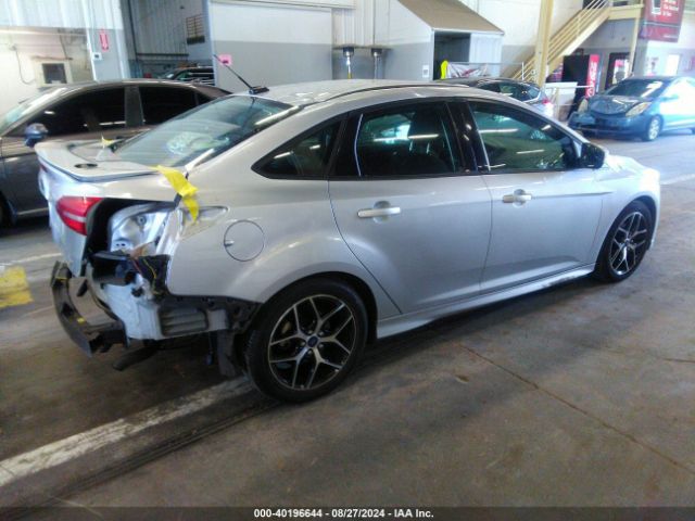 1FADP3F2XFL302965 Ford FOCUS SE